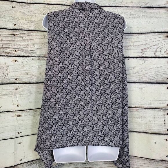 Michael Kors Sleeveless Tunic Top M Black White Paisley Hi-Low Hem Blouse - Picture 3 of 6